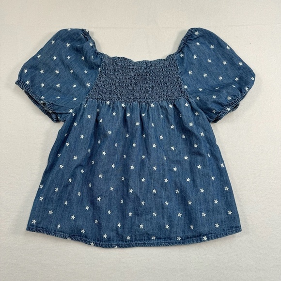 Old Navy Chambray Puff Sleeve Top Womens Sz Xs Embroidered Flower Smocked Chest - Picture 2 of 9